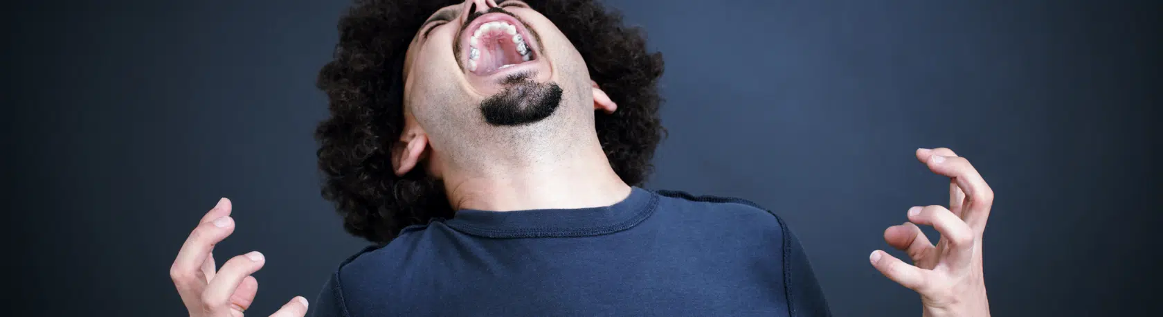 Palabra del día: Alharaca - Easy Español