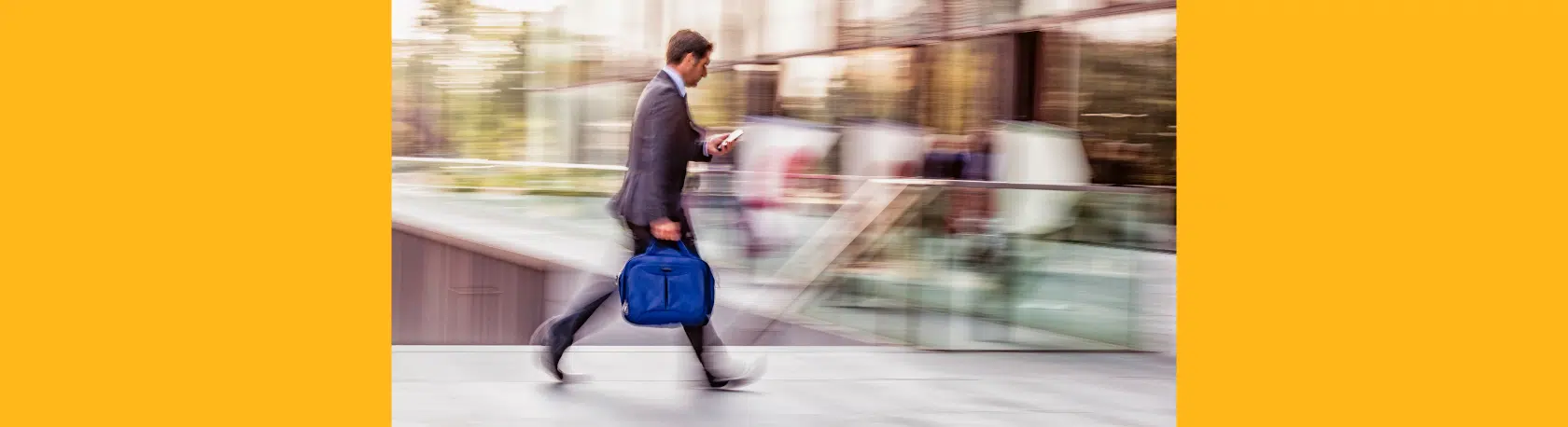 La palabra del día: Santiamén - Easy Español