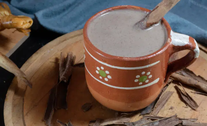 La palabra del día: Champurrado - Easy Español