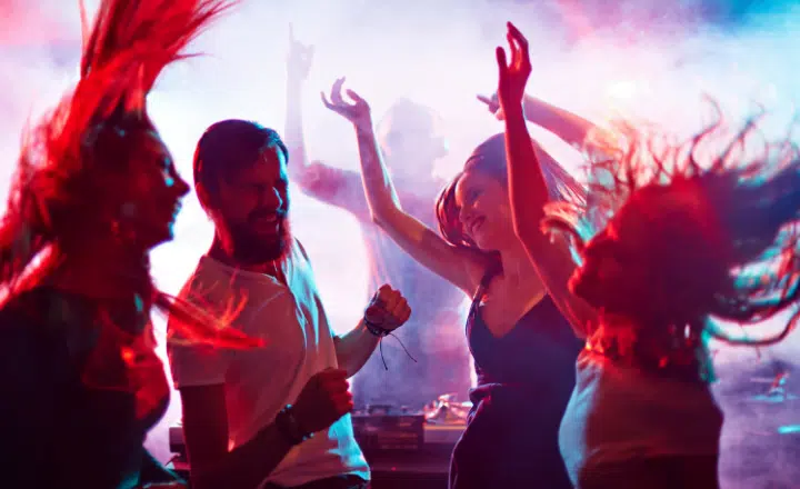 Saying of the day: ¿Quién me quita lo bailado? - Easy Español