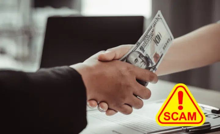 La palabra del día: Chanchullo - Easy Español