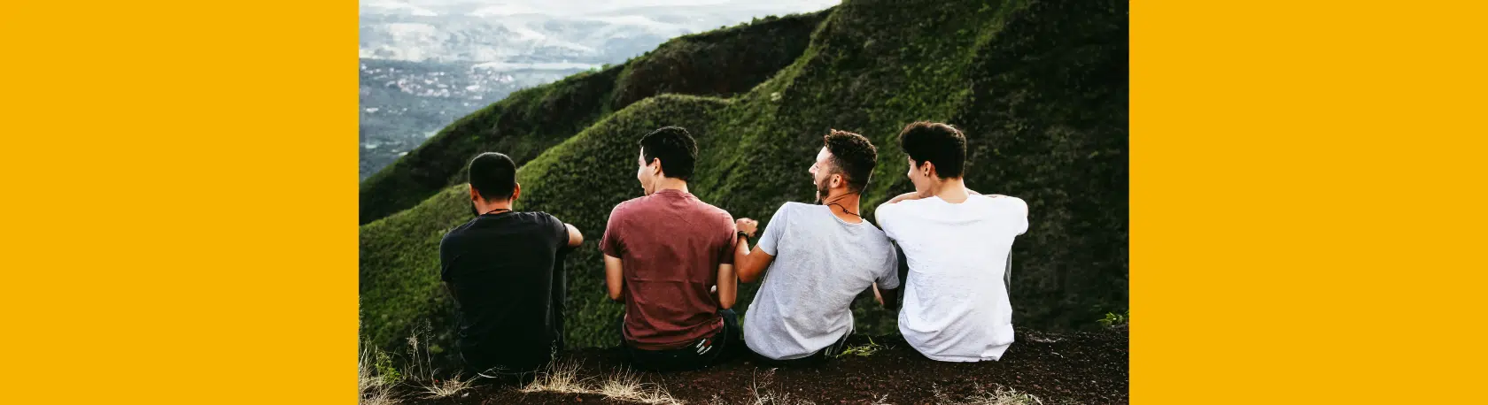 La palabra del día: Compinche - Easy Español