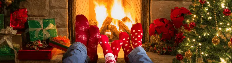 Saying of the day: En Navidad en casa y cerca de la brasa - Easy Español