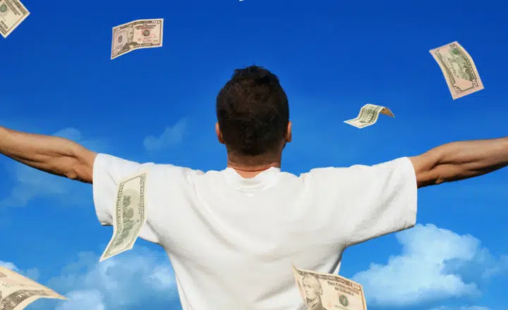 Saying of the day: Si así llueve, que no escampe - Easy Español