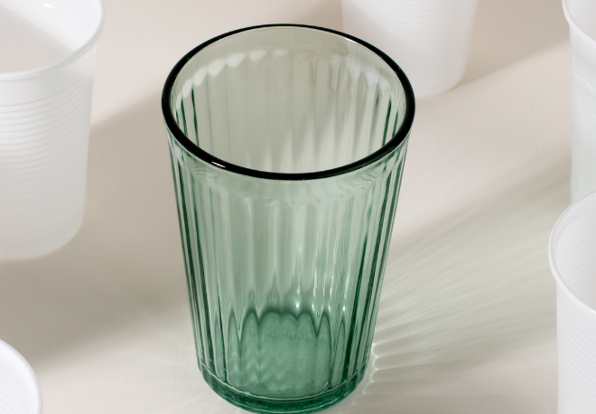 Test your Spanish grammar skills and review the many practical uses of the preposition DE - Easy Español - Speak Spanish now!