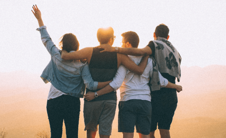 Talk like a Spanish native speaker: Ser uña y carne - Speak Spanish - Learn Spanish - Spanish expressions - Study Spanish - Easy Español