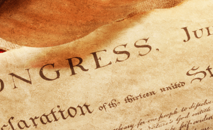 Learn all about the little-known role of Spain in the American Revolution with this revealing Spanish Podcast - Easy Español
