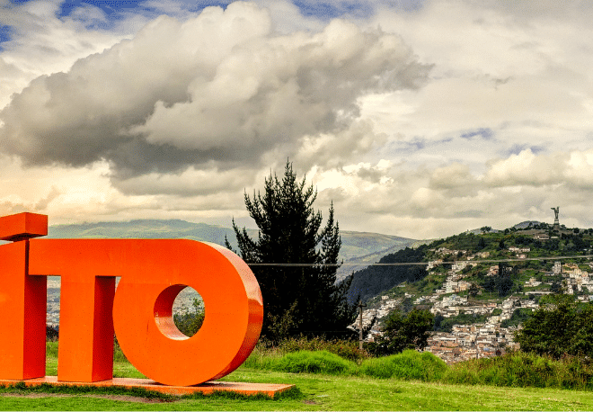 Find out why Quito is known as la LUZ DE AMÉRICA with this interesting Spanish podcast