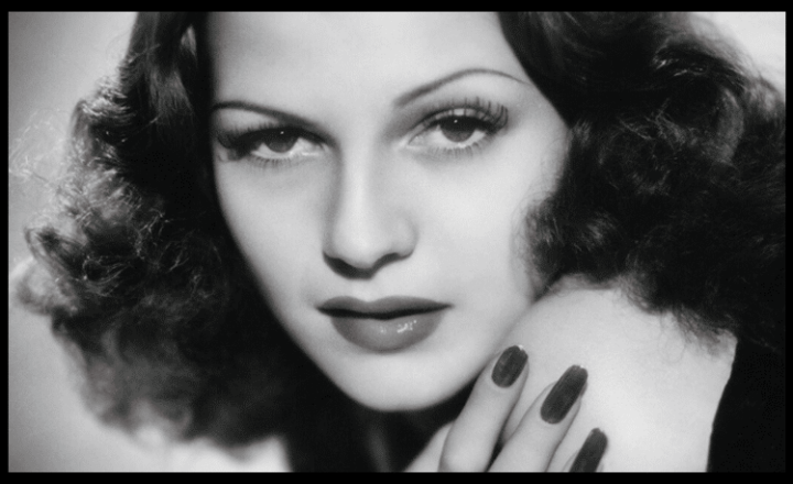 Learn about the Spanish roots of the iconic RITA HAYWORTH on this fascinating Spanish Podcast - Spanish on the Go - Learn Spanish - Practice Spanish - Speak Spanish - Study Spanish - Easy Español