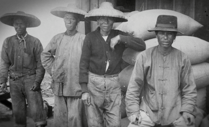Listen to our Spanish Podcast to hear the sad and forgotten history of Chinese immigration in Mexico
