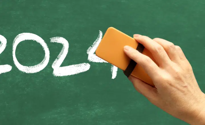 Learn Spanish Expressions: Borrón y cuenta nueva - Learn Spanish - Spanish idioms - Practice Spanish - Speak Spanish - Easy Español