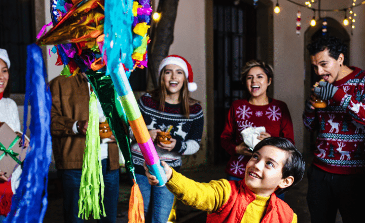 Learn about the fascinating nine-days Mexican Christmas celebration known as LAS POSADAS MEXICANAS on our Spanish Podcast - Spanish on the Go - Spanish audio - Spanish Practice - Learn Spanish - Spanish listening - Spanish practice - Easy Español