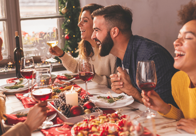 Learn about the important social and cultural custom of la SOBREMESA with this interesting Spanish Podcast - Spanish on the Go - Spanish listening - Spanish audio - Learn Spanish - Study Spanish - Easy Español