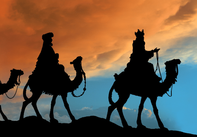 Listen to our Spanish Podcast and learn about the DÍA DE REYES celebrations all over Spain and Latin America - Spanish on the Go - Learn Spanish - Speak Spanish - Practice Spanish - Easy Español