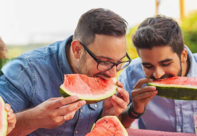 Spanish Grammar Review: Using the EMPHATIC SE in conversation - Spanish grammar practice - Se enfático - Learn Spanish - Speak Spanish . Practice Spanish - Easy Español