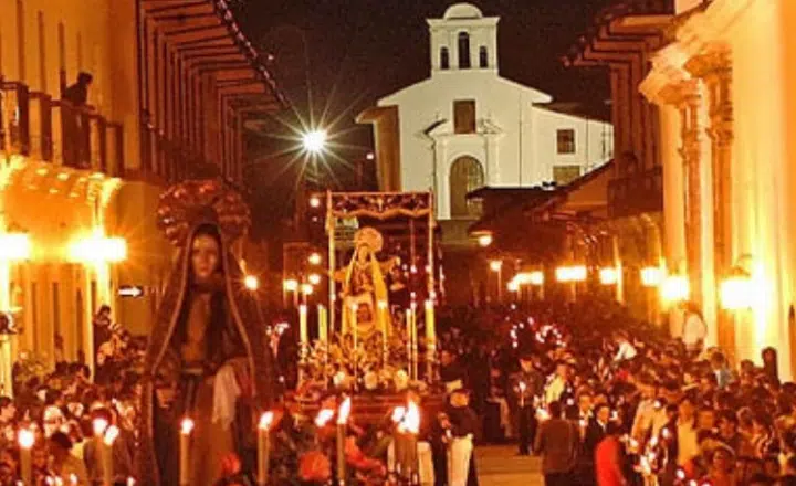 Hear how Latin America will be celebrating its SEMANA SANTA with our Spanish Podcast - Holy Week in Latin America - Spanish on the Go - Learn Spanish - Speak Spanish - Practice Spanish - Easy Español