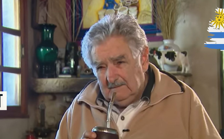 Spanish Podcast: Pepe Mujica, the Guerilla fighter turned President - Spanish on the Go - Spanish audio - Spanish listening skills - Learn Spanish - Practice Spanish - Speak Spanish - Easy Español