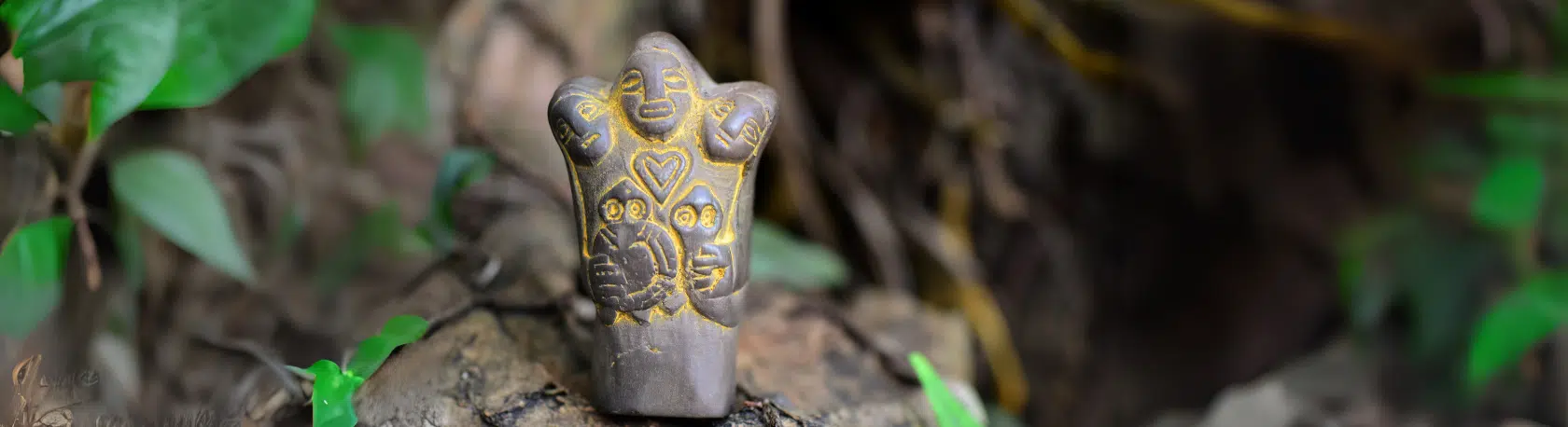 Spanish Podcast: Learn about the ancestral rituals that honor the Andean mother earth goddess during el DÍA DE LA PACHAMAMA - Spanish on the Go - Spanish listening comprehension - Spanish practice - Learn Spanish - Speak Spanish - Easy Español