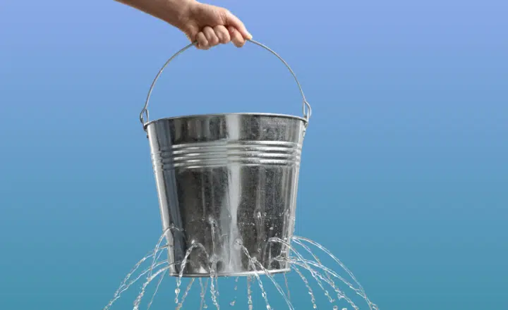 Spanish Word of the Day: Mamarrachería - mamarracho - mamarrachada - Learn Spanish - Speak Spanish - Practice Spanish - Study Spanish - Easy Español