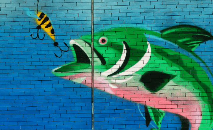 Spanish Saying: El pez por la boca muere - Learn Spanish - Speak Spanish - Spanish sayings - Spanish idioms - Practice Spanish - Easy Español